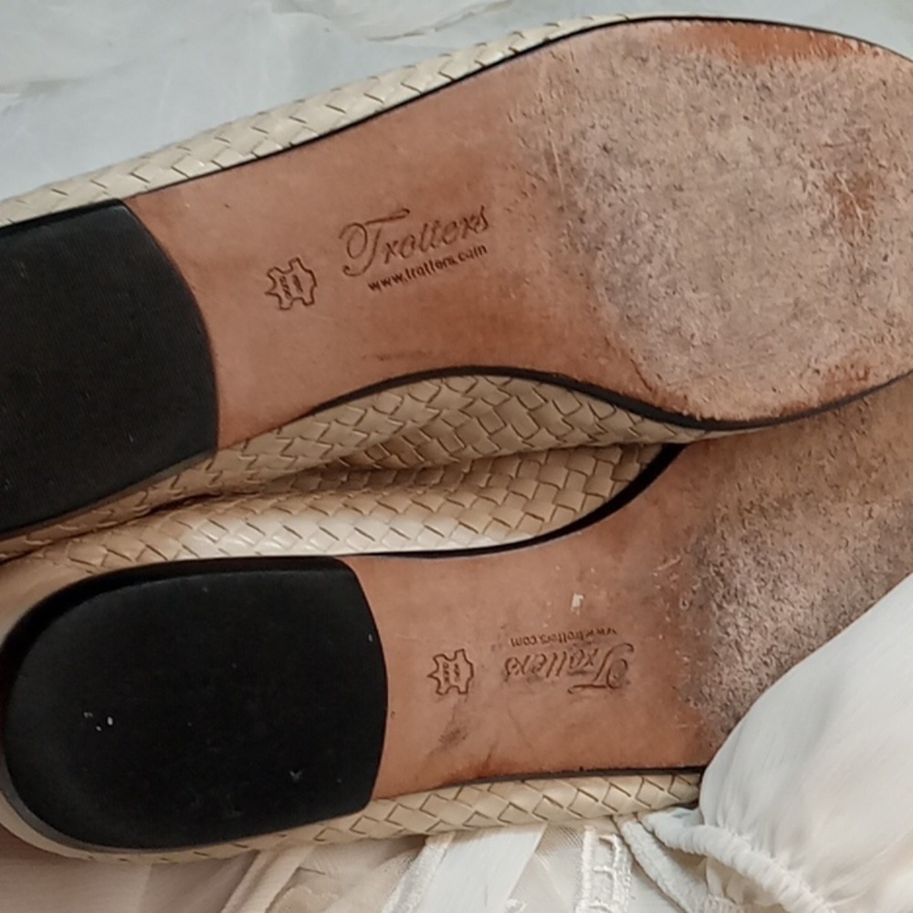 Trotters cream loafers size 8.5 - Picture 7 of 7